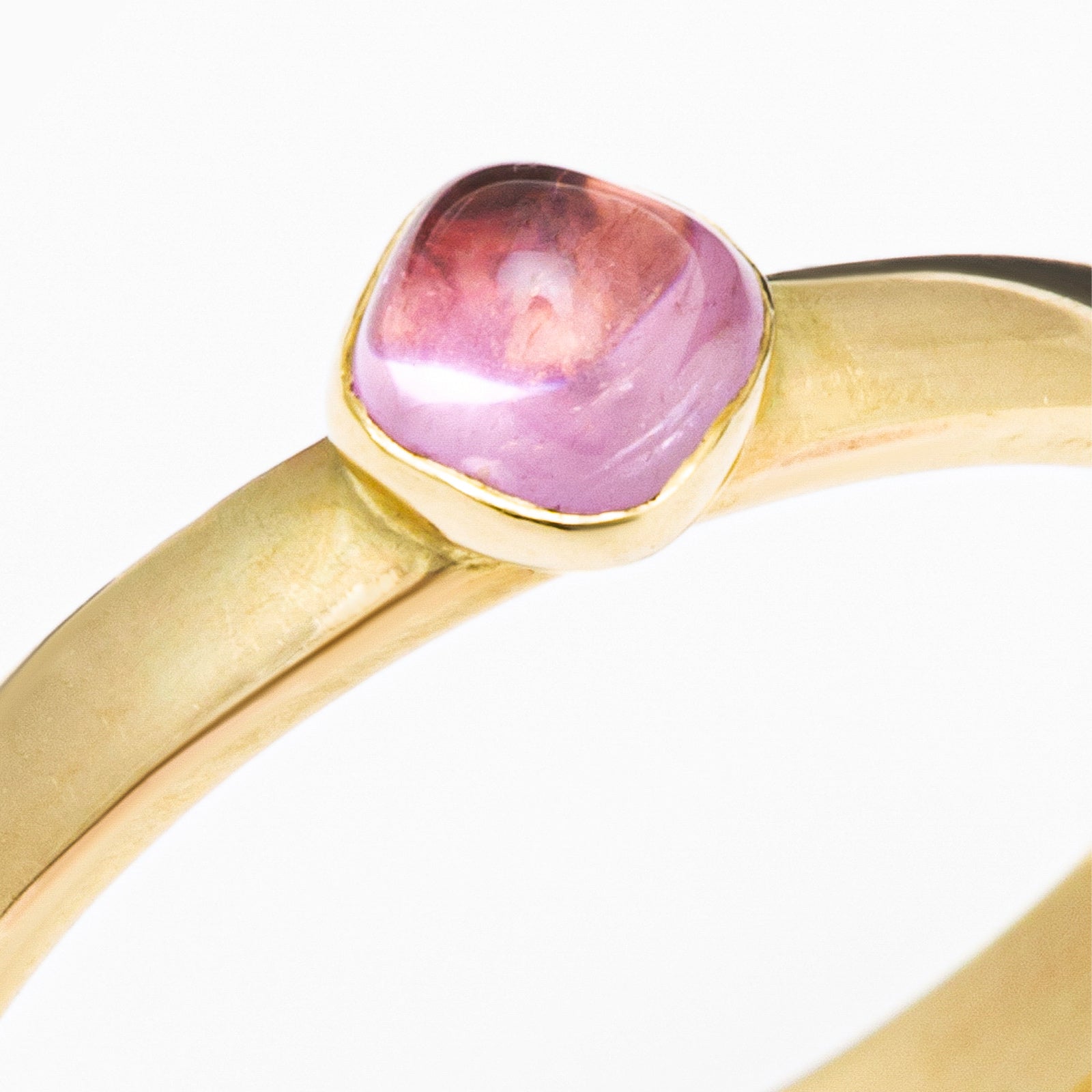 14K Cabochon Pink Tourmaline Ring
