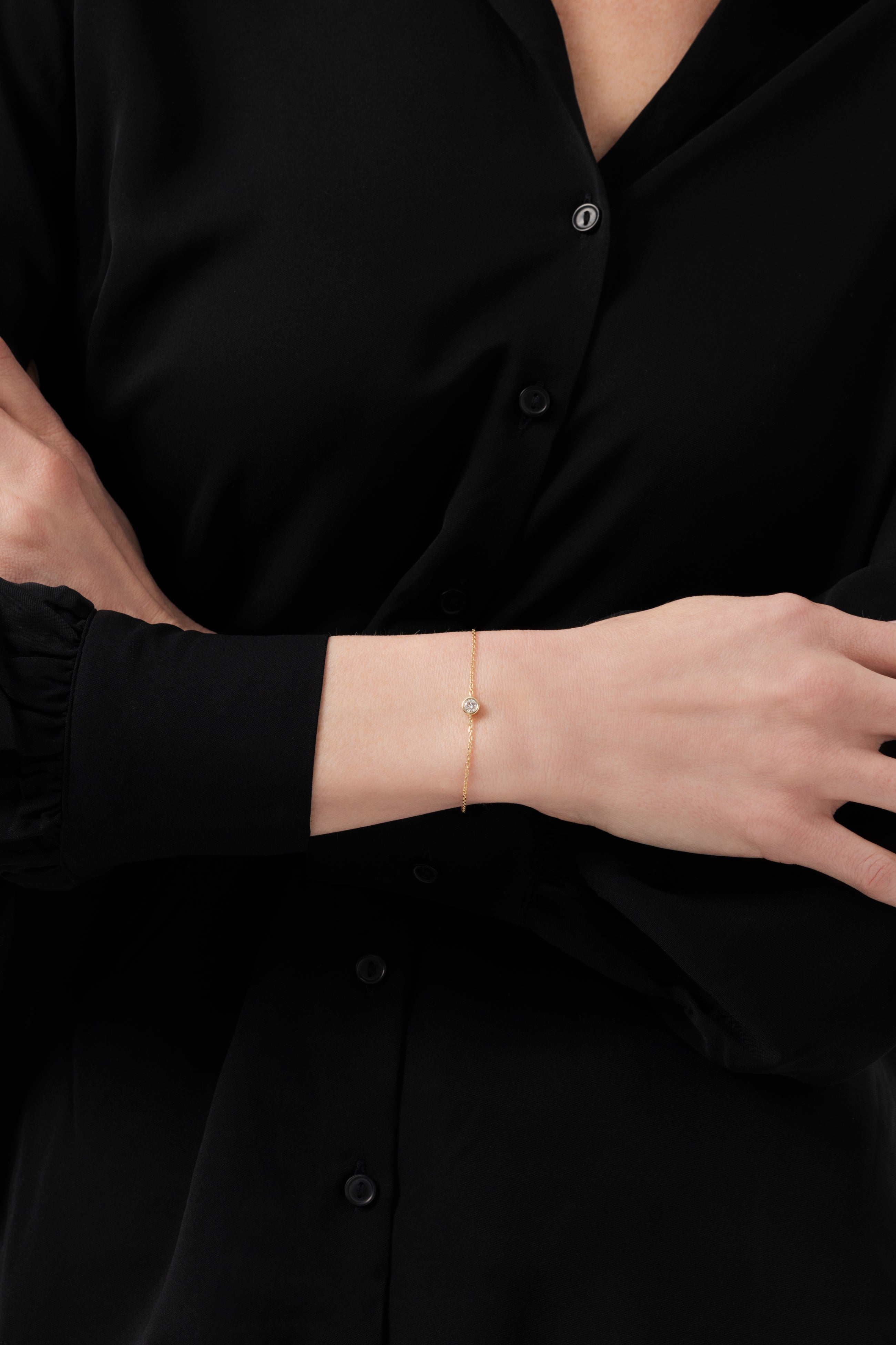 18K Solitaire Bezel Diamond Bracelet