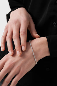 18K Natural Diamond Tennis Bracelet