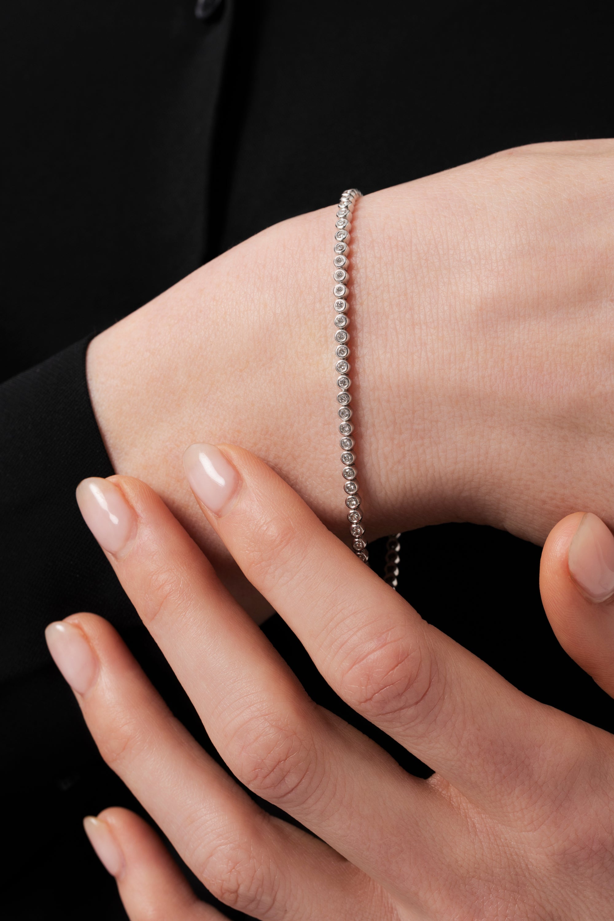 18K Natural Diamond Micro Bezel Set Tennis Bracelet