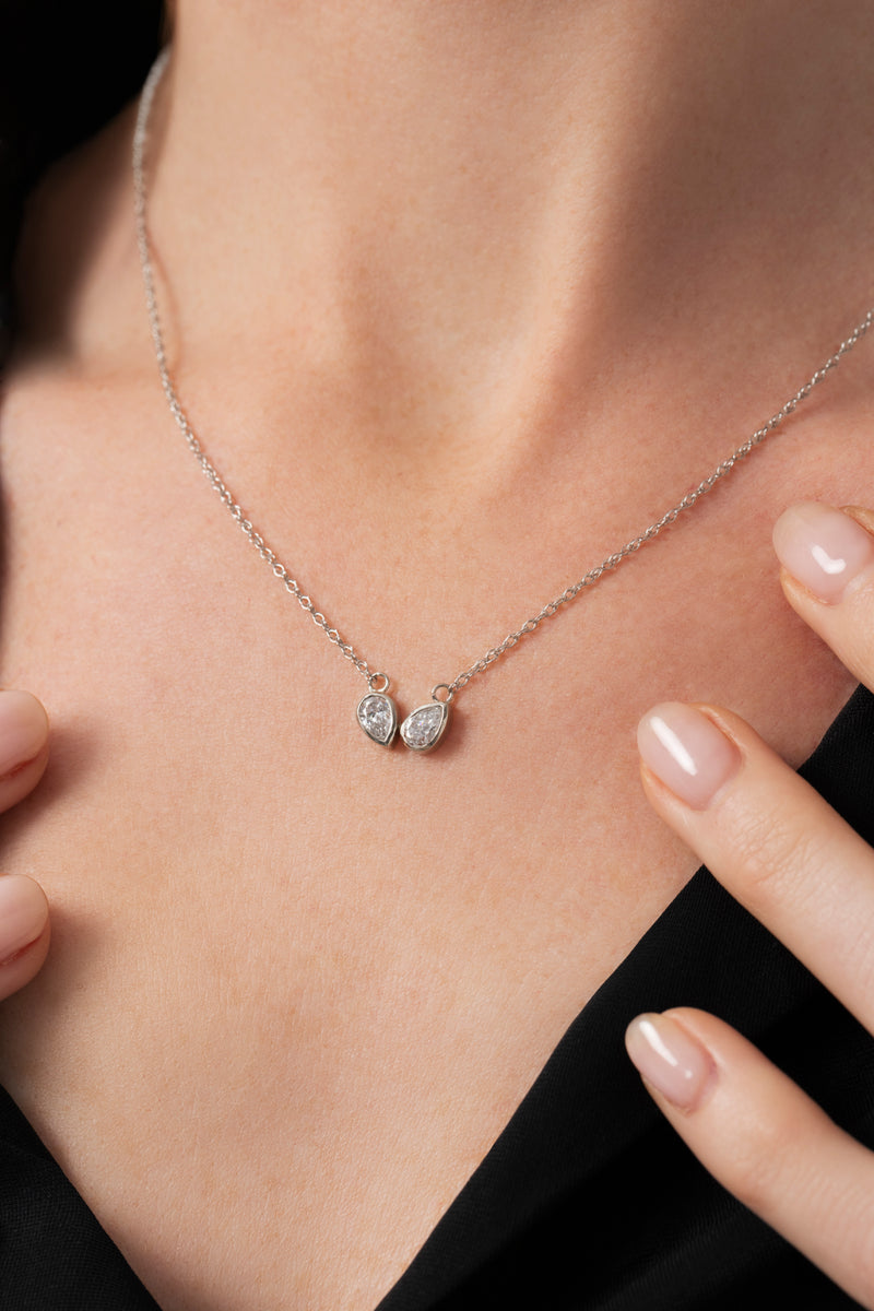 18K Bezel Set Together Pear Diamonds Necklace