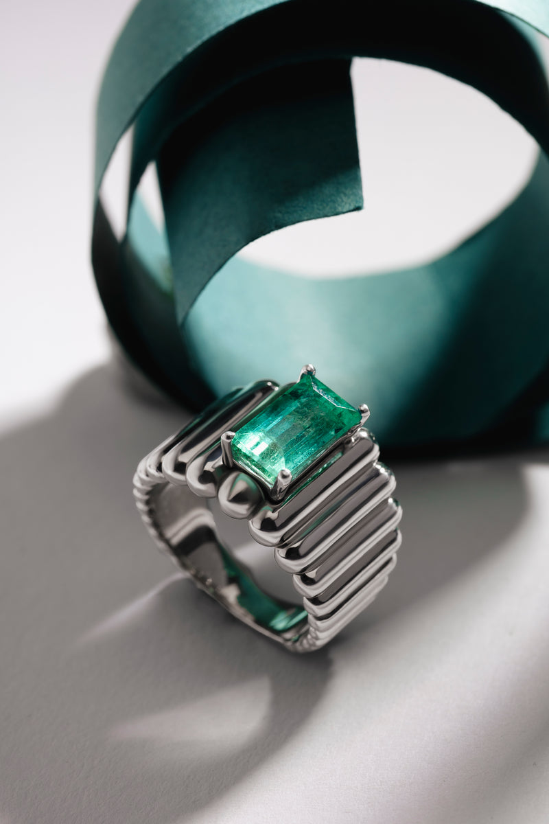 Emerald Groove